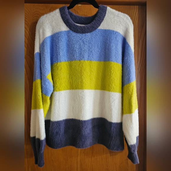 aerie Sweaters - NWT Aerie Sweater